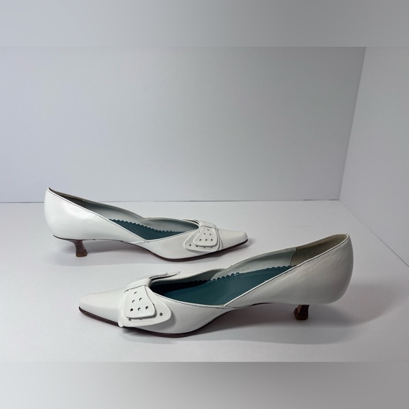 Vintage Isabella Fiore White Leather Kitten Heel Pumps | Made in Italy | Size 8 - Picture 14 of 16